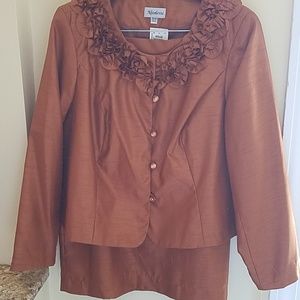 20W NWT Nicolette skirt suit, bronze